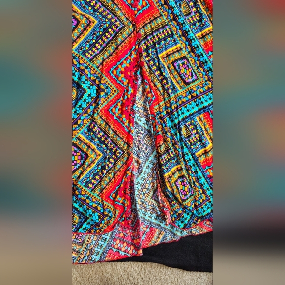 **BLACK FRIDAY SALE**SHEIN Multi-Color V-Neck Maxi Dress - Picture 5 of 8